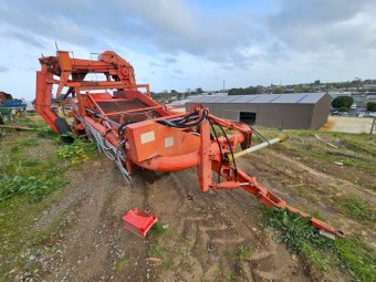 Grimme DL1500 Onion Harvester