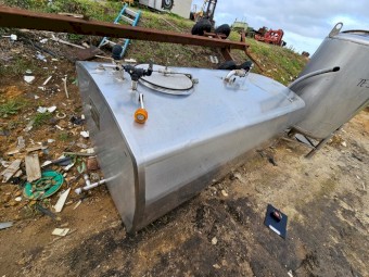 Alfa-Laval Horizontal Stainless Steel Vat - 2300L Capacity