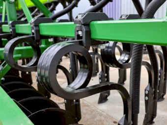 Aitchison® GrassFarmer Tine Seed Drill