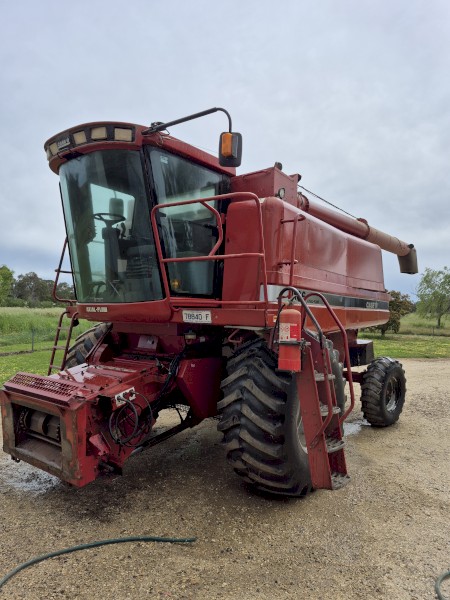 1996 Case 2166 Combine Harvester 
