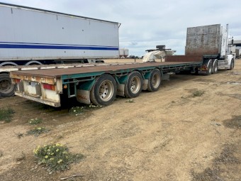 2004 Vawdrey Dropdeck Trailer