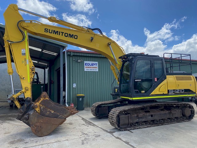 2017 Sumitomo SH210LC-6 Excavator