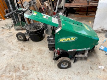 Ryan Lawnaire 28 Aerator