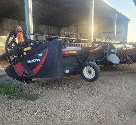 2022 Case IH 8250 Header with MacDon Front