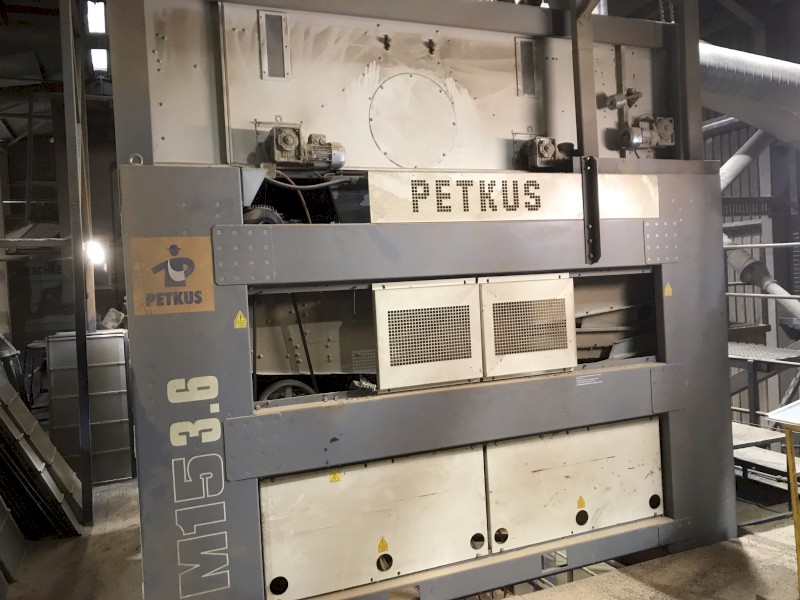Petkus  M15 3.6 Cleaning Machine with 202 Screens