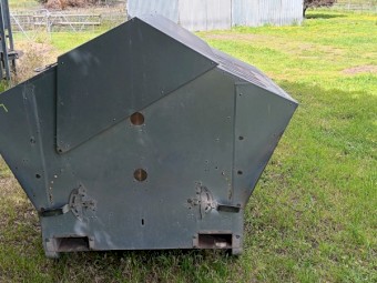 Feeder Bin - Advantage Lick Feeder 800