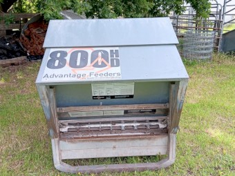 Feeder Bin - Advantage Lick Feeder 800