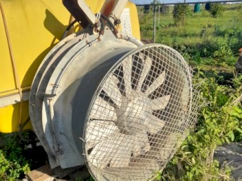 Tornado orchard sprayer