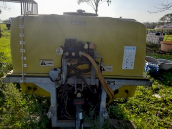 Tornado orchard sprayer