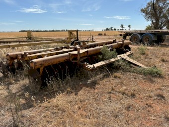 Offset Disc Towner Armstrong