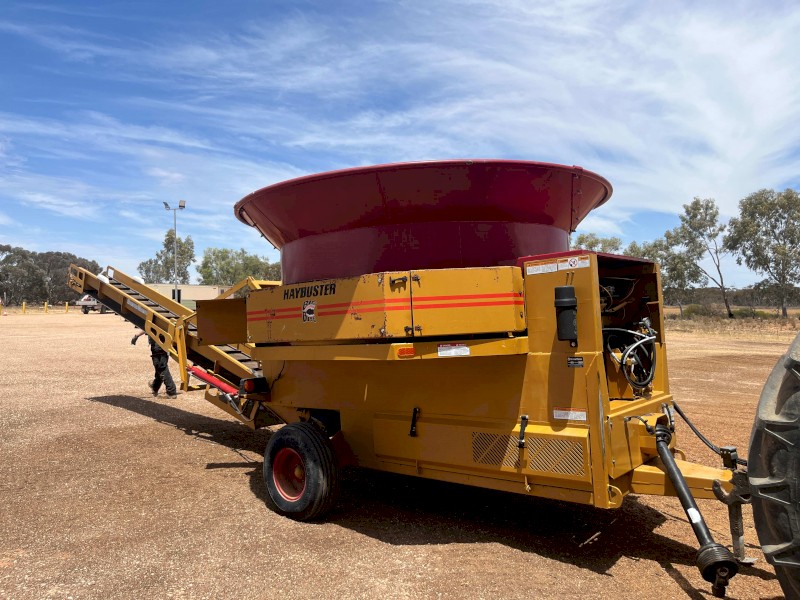 Hay buster