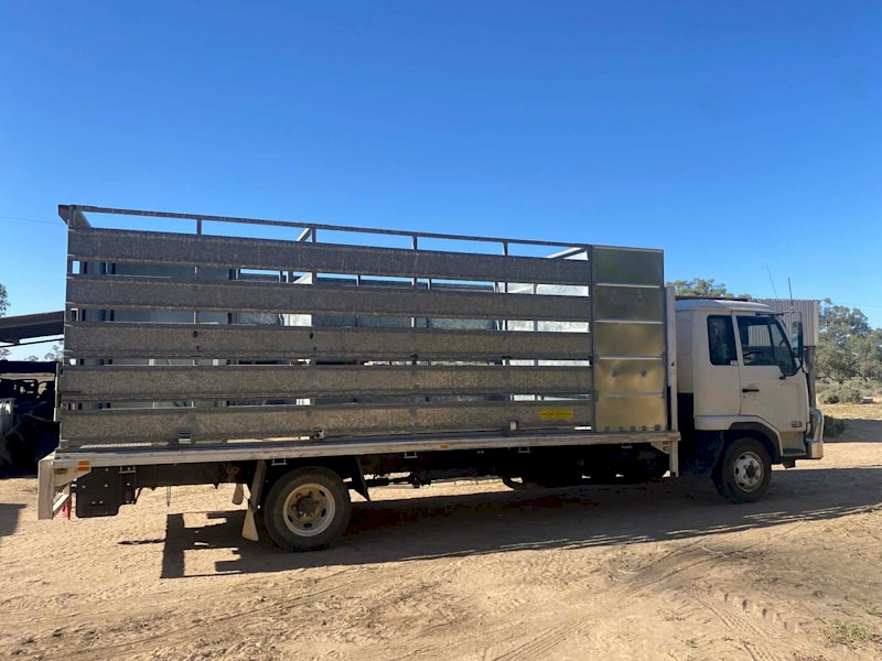 Stock / Horse Crate ono