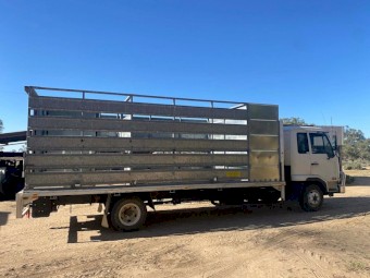 Stock / Horse Crate ono