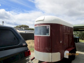 1988 Rowville Horse Float