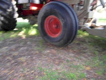 International 866 Tractor