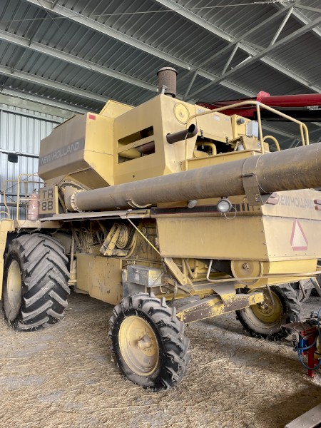 TR88 header for sale - make an offer 