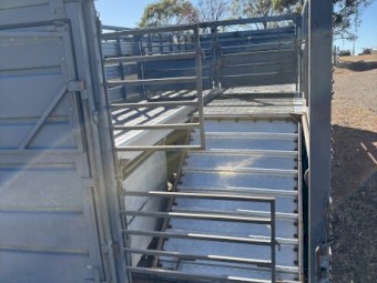 2015 24ft Stock Crate x 2