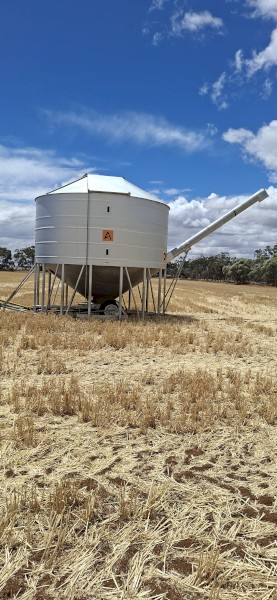 2020 Sherwell 1511 Jumbo 35t Field Bin x 2