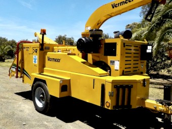 VERMEER BC1800XL 170HP COMMERCIAL DIESEL 19" WOOD CHIPPER