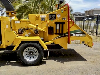 VERMEER BC1000XL 10" COMMERCIAL DIESEL WOOD CHIPPER