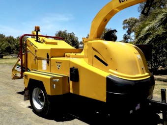 09/2016 VERMEER BC1500XL COMMERCIAL DIESEL 15" WOOD CHIPPER