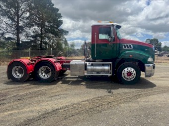 2013 Mack CMMT Prime Mover 6x4