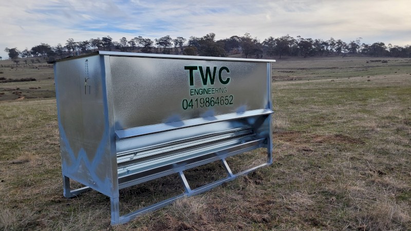 TWC Sheep Feeders