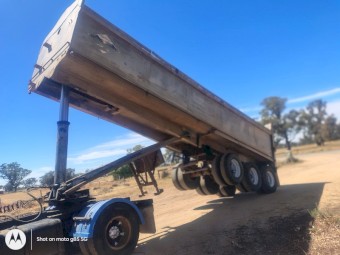 Tri Axle Farm Tipper Trailer