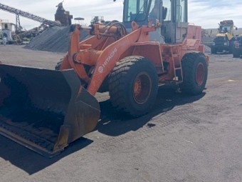 Hitachi LX100 Loader