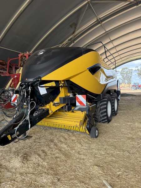 2021 New Holland 1290 HD Large Square Baler