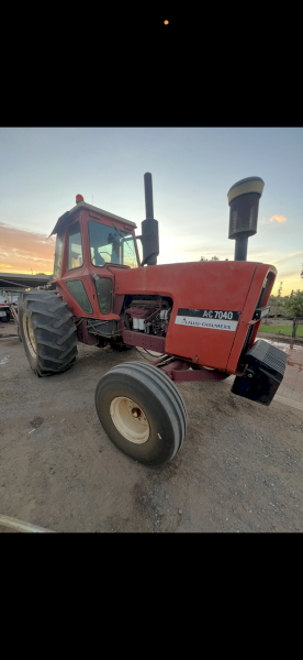 Allis chalmers 7040