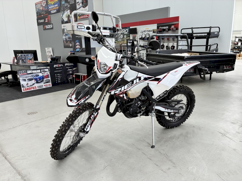 2022 Rieju MR Racing 300