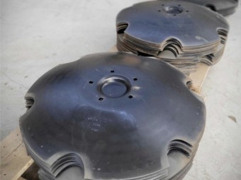 LEMKEN RUBIN 9 Scalloped Disc Blades.