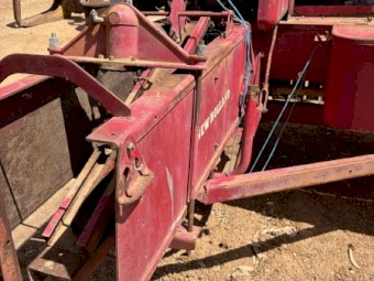 New Holland 78 series Hayliner