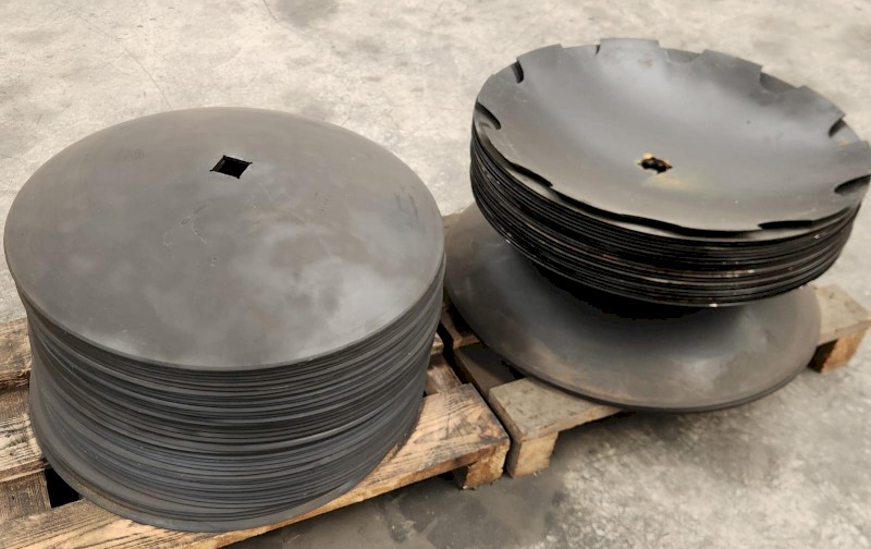 24-inch x 6 mm Plain Discs.