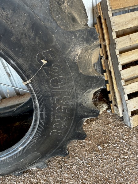 Harvest 520/85R38 Tyre