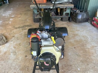 KAMA PADDOCK Walk-Behind Tractor (Diesel) + Attachments – Near New