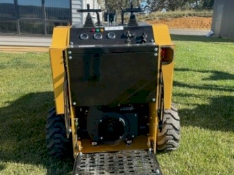 Fukai S460 Skid Steer Wheeled New 2025