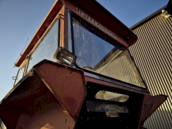 International Tractor Cab 66 Series Gayson 