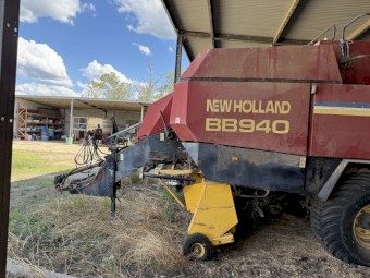 New Holland Baler BB940