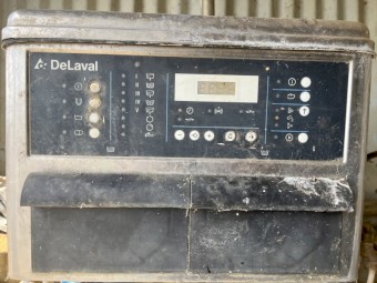 Complete 30 a side Swing Over Dairy with Draft Gate & Vat