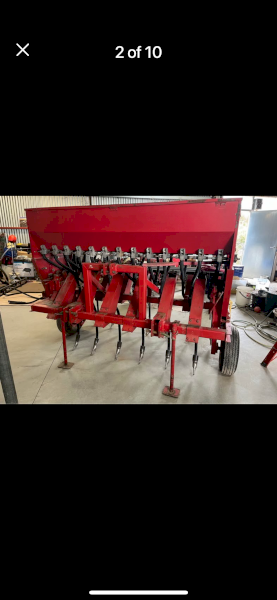 13 Tyne 3 point linkage twin box seeder 
