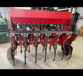 13 Tyne 3 point linkage twin box seeder 