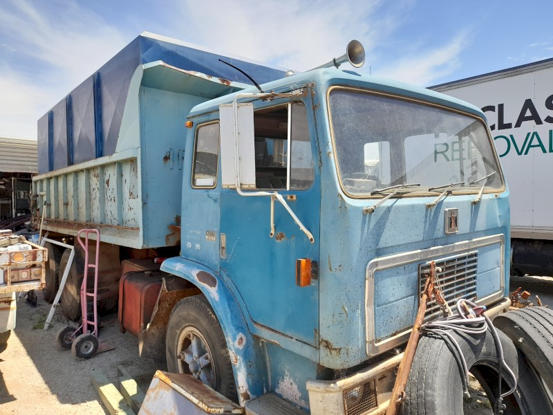 Acco Tipper with grain sides