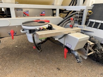 NEW Weedit Chaser Sprayer