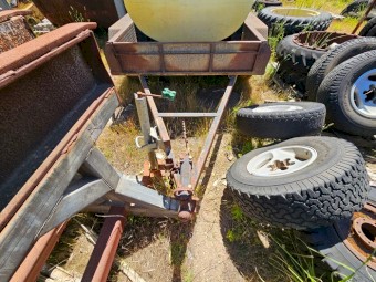 Poly Tank in Tandem Trailer