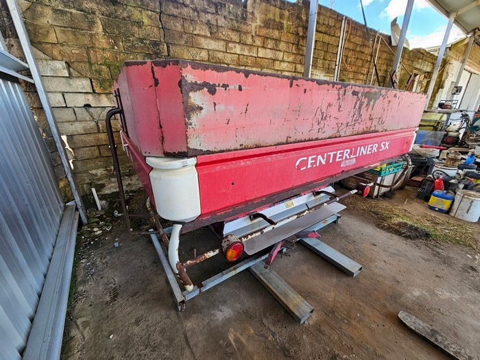 2004 Tulip Centreliner SX Fertiliser Spreader