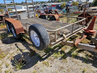Tandem Axle Plant Trailer