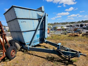 Gondola Side Tip Bin - Steel