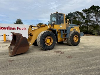 1997 Komatsu WA420-3A Front End Loader